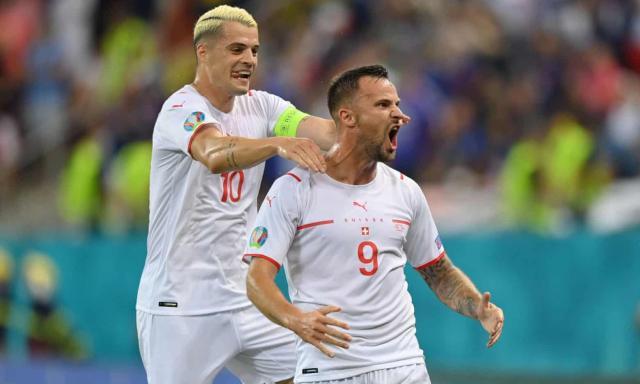 احتمال فوز ليفربول بالدوري الإنجليزي الممتاز 2023-2024